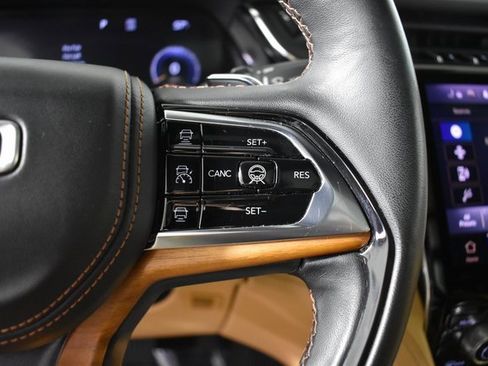 Used 2022 Jeep Grand Cherokee Summit image 18