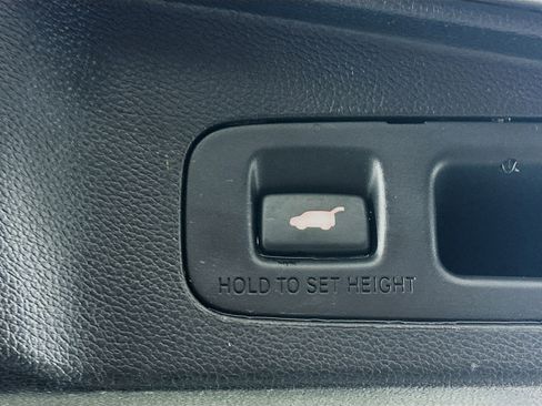 Used 2020 Honda CR-V EX-L image 28