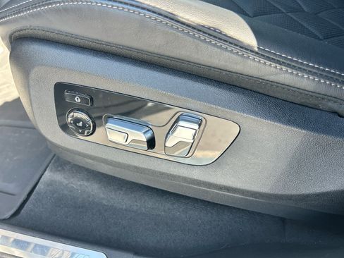 Used 2024 BMW X5 xDrive50e w/ M Sport Package image 17