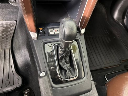 Used 2017 Subaru Forester 2.0XT Touring w/ Popular Package #2 image 19
