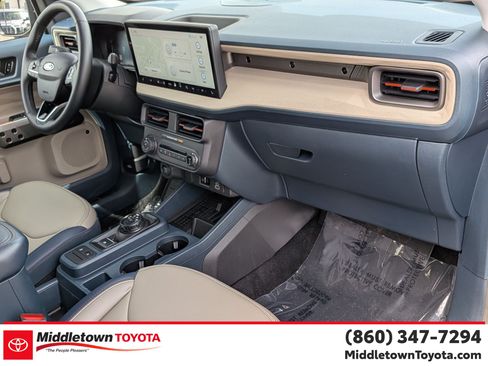 Used 2025 Ford Maverick Lariat w/ 4K Tow Package AWD/4WD image 38