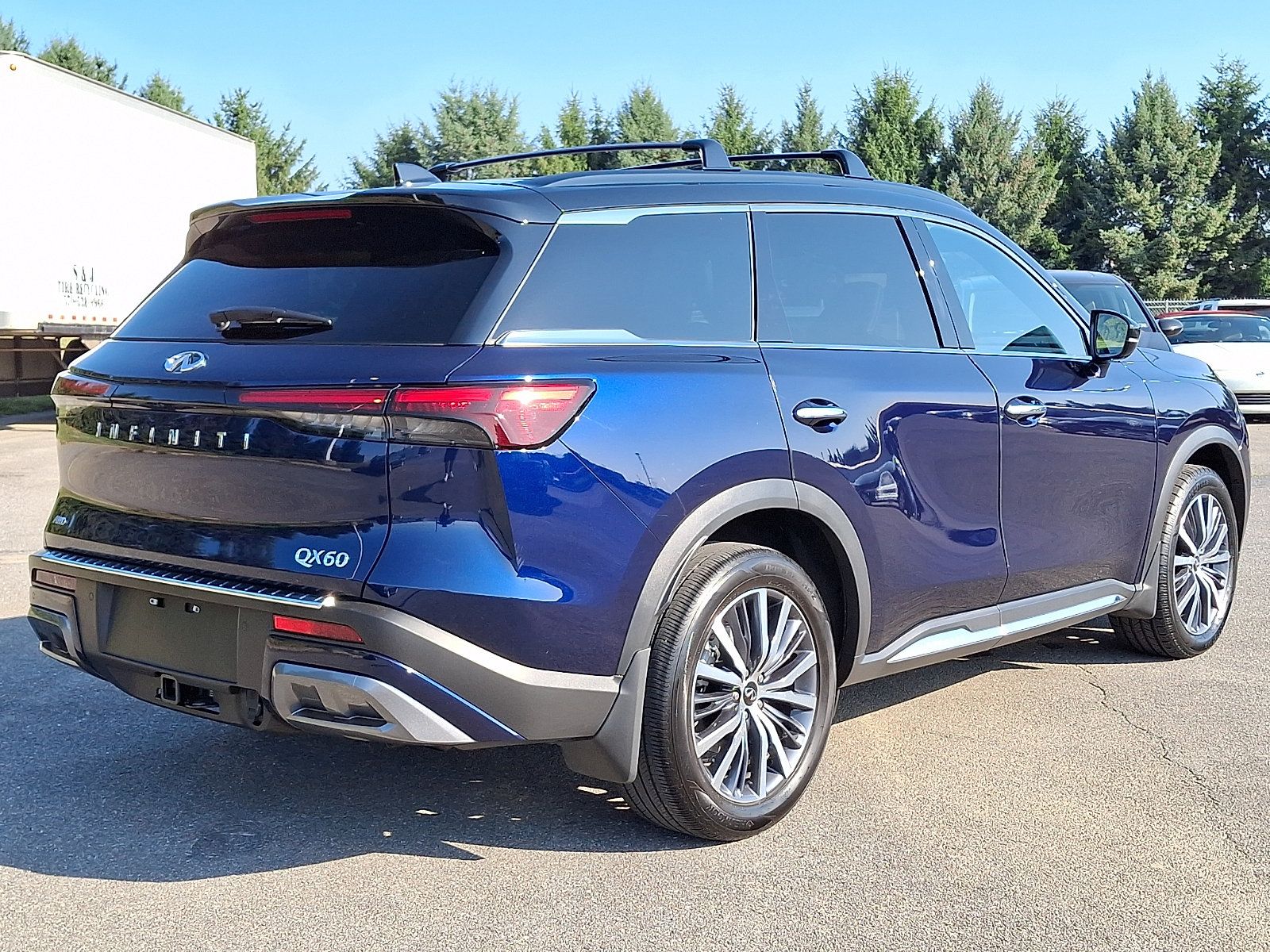 Certified 2024 INFINITI QX60 Autograph AWD/4WD image 10
