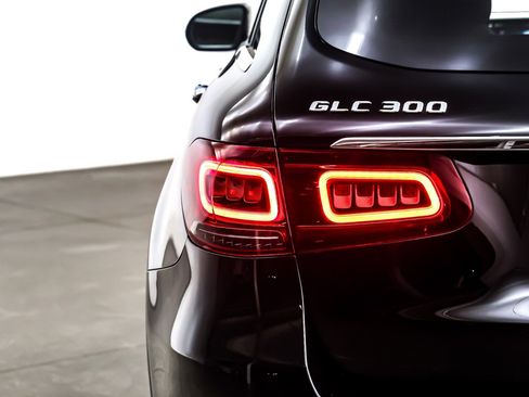 Used 2022 Mercedes-Benz GLC 300 image 14