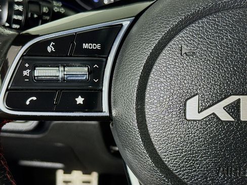 Used 2022 Kia Forte GT image 13