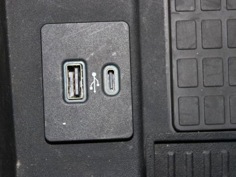 Used 2021 Ford F250 Lariat w/ Lariat Ultimate Package image 52