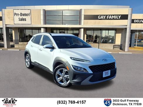 Used 2022 Hyundai Kona SEL w/ Convenience Package FWD image 1