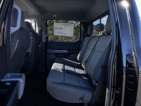 New 2026 Ford F250 XL w/ STX Appearance Package AWD/4WD image 18