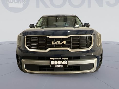 Used 2024 Kia Telluride S w/ S Sunroof Package AWD/4WD image 4