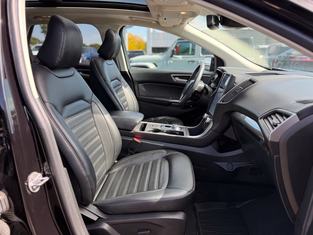 Used 2024 Ford Edge SEL w/ Convenience Package AWD/4WD image 15
