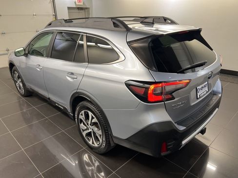 Used 2020 Subaru Outback Limited w/ Popular Package #2 AWD/4WD image 4
