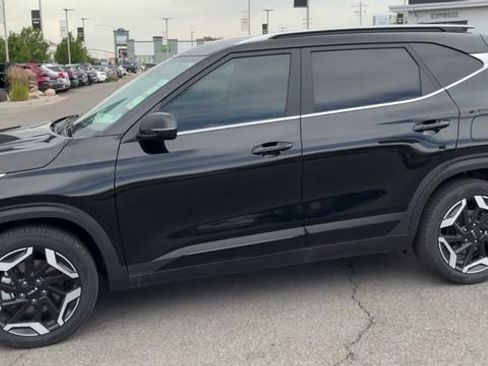 Certified 2025 Kia Seltos SX image 4