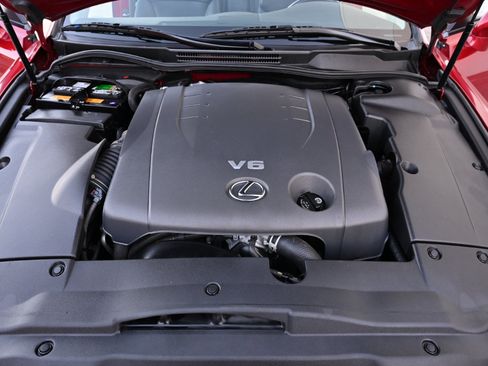 Used 2010 Lexus IS 250C RWD image 27