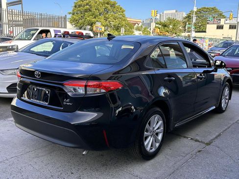 Certified 2026 Toyota Corolla LE w/ LE Premium Package FWD image 5