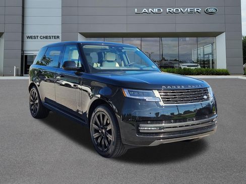 New 2027 Land Rover Range Rover Long Wheelbase SE AWD/4WD image 2