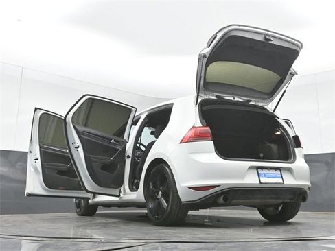 Used 2017 Volkswagen GTI S image 53
