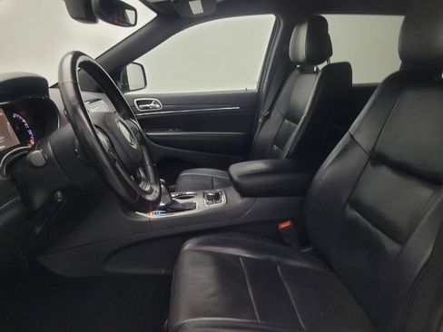 Used 2019 Jeep Grand Cherokee Limited w/ Luxury Group II image 17