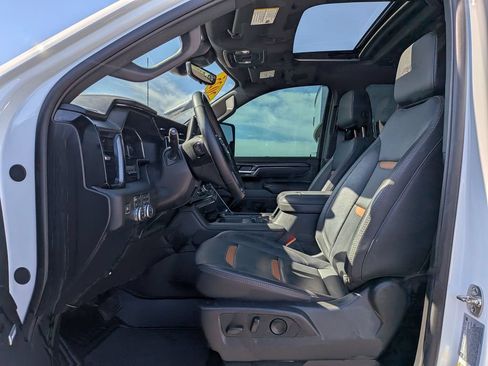 Used 2025 GMC Sierra 3500 AT4 w/ AT4 Premium Plus Package AWD/4WD image 16