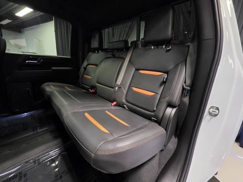 Used 2024 GMC Sierra 2500 AT4 w/ AT4 Premium Plus Package image 23