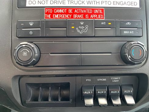 Used 2013 Ford F550 2WD Regular Cab Super Duty w/ Payload Upgrade Pkg image 15