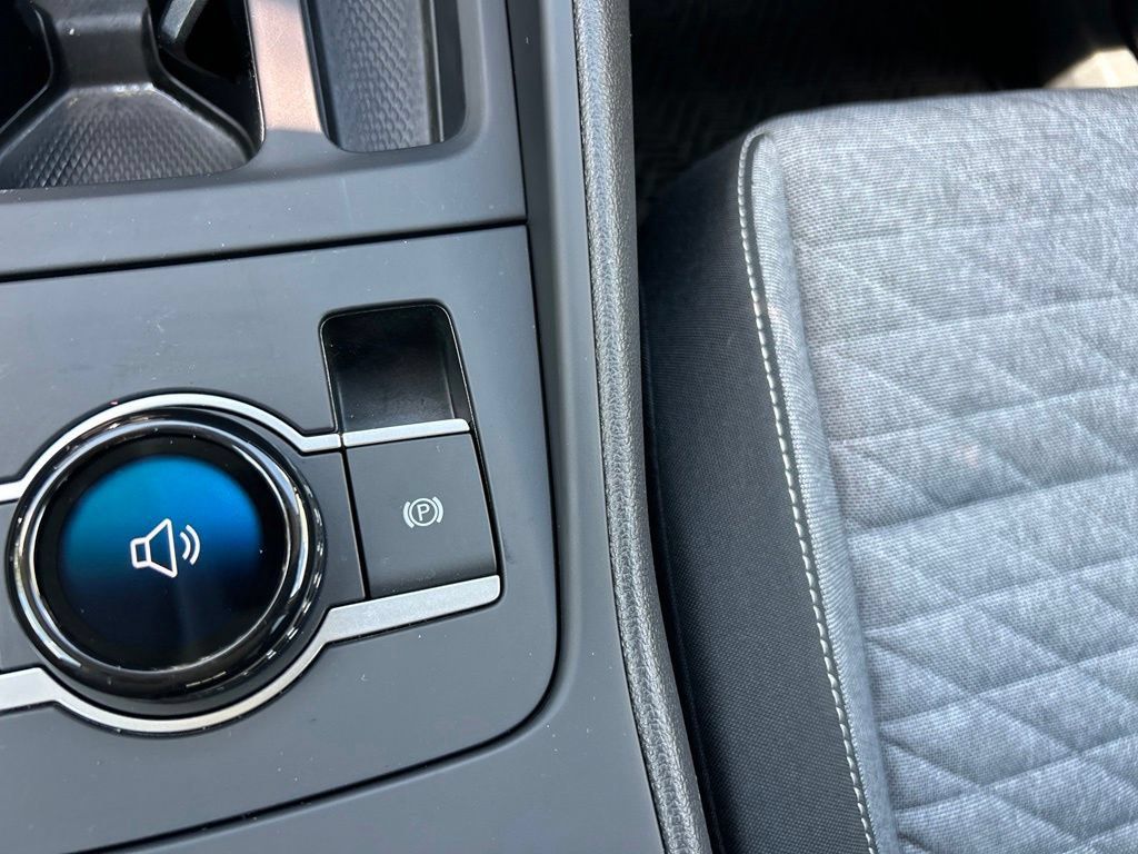 Certified 2026 Volkswagen Tiguan S AWD/4WD image 52