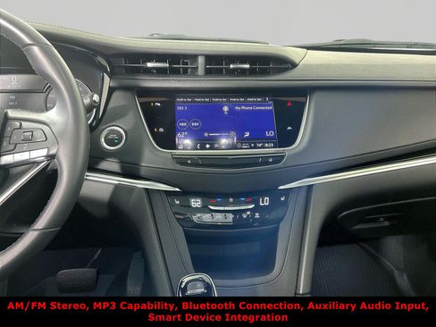 Certified 2024 Cadillac XT6 Luxury AWD/4WD image 9