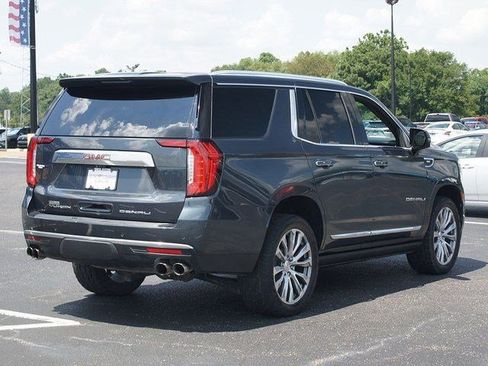 Used 2021 GMC Yukon Denali w/ Denali Premium Package image 17