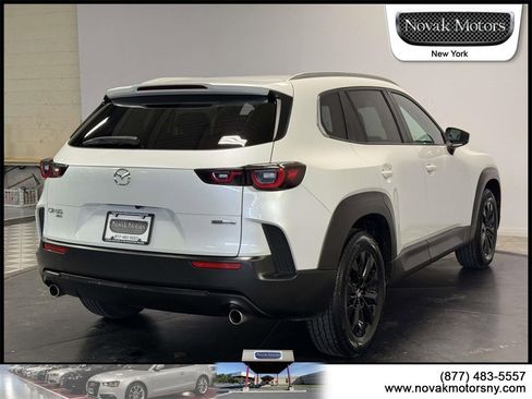 Used 2023 MAZDA CX-50 2.5 S w/ Preferred Plus Pkg image 12