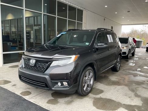 Used 2021 Honda Passport Touring image 1