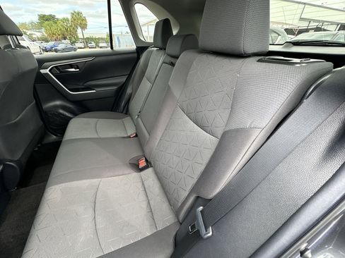Used 2021 Toyota RAV4 XLE image 26