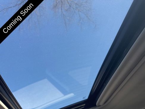 Used 2017 Subaru Outback 3.6R Touring image 27