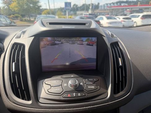 Used 2014 Ford Escape SE w/ Equipment Group 201A FWD image 10