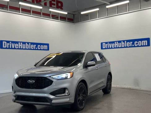 Used 2022 Ford Edge ST-Line w/ Class II Trailer Tow Package AWD/4WD image 6