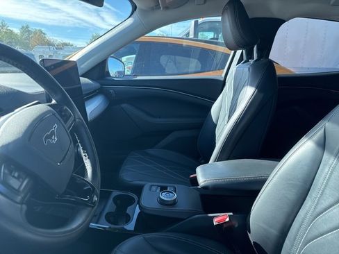 Certified 2022 Ford Mustang Mach-E Select w/ Comfort/Technology Package image 6