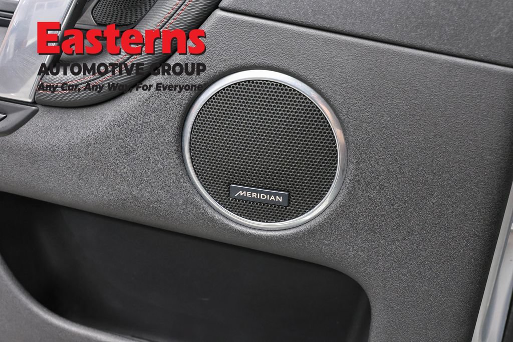 Used 2021 Land Rover Discovery Sport SE R-Dynamic AWD/4WD image 21