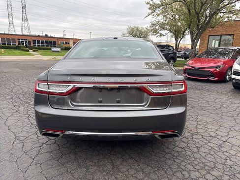 Used 2017 Lincoln Continental Reserve image 5