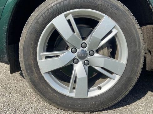 Used 2019 Audi Q5 2.0T Premium w/ Convenience Package image 9