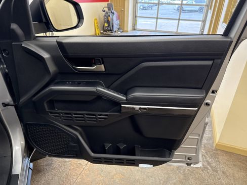 Used 2024 Toyota Tacoma TRD Sport w/ TRD Sport Premium Package image 14