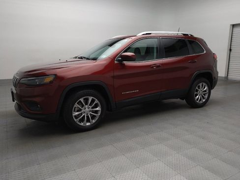 Used 2021 Jeep Cherokee Latitude Plus image 2