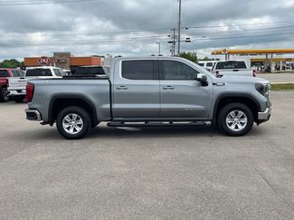 New 2025 GMC Sierra 1500 SLE video 3