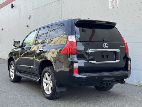 Used 2013 Lexus GX 460 image 4