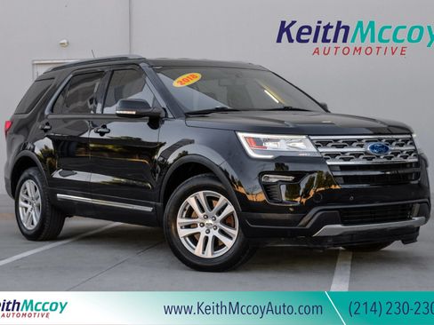 Used 2018 Ford Explorer XLT w/ Equipment Group 202A AWD/4WD image 1