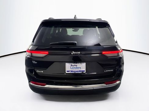 Used 2023 Jeep Grand Cherokee Laredo image 6