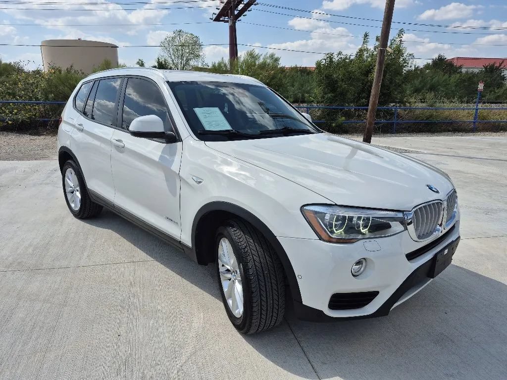 Used 2016 BMW X3 xDrive28i AWD/4WD image 4