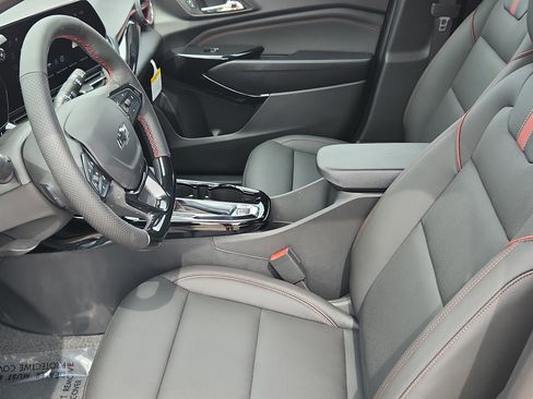 New 2026 Chevrolet Trax RS w/ Driver Confidence Package image 7