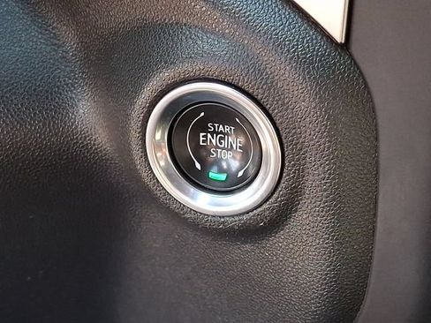 Used 2021 Chevrolet Silverado 1500 RST w/ Safety Package AWD/4WD image 16