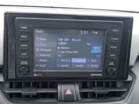 Used 2020 Toyota RAV4 XLE image 22