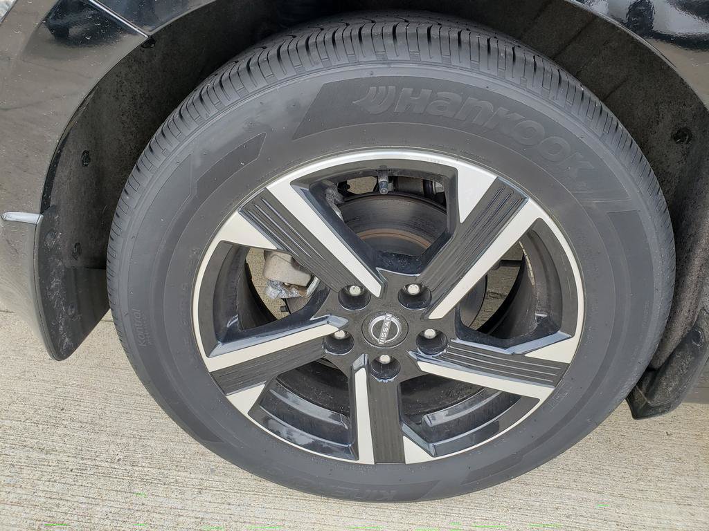 Certified 2025 Nissan Sentra SV w/ All-Weather Package FWD image 44