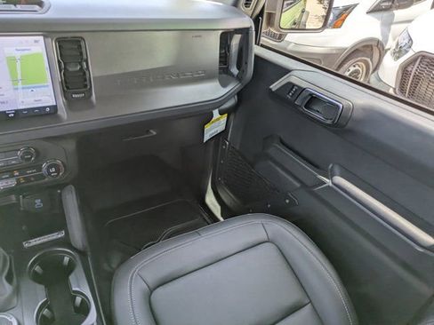 New 2025 Ford Bronco Big Bend w/ Black Diamond Package AWD/4WD image 18