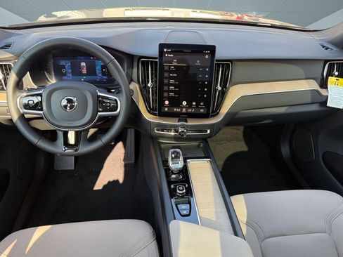 New 2026 Volvo XC60 B5 Plus w/ Climate Package AWD/4WD image 15
