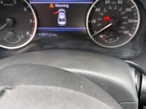 Certified 2022 Nissan Altima 2.5 SR FWD image 9